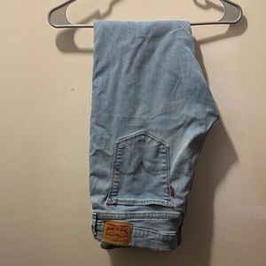 Womens Levi’s
